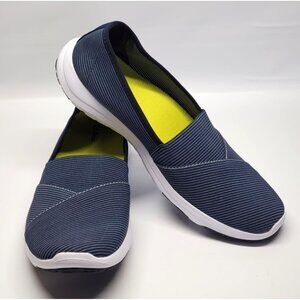 NWOB L.L.Bean Women's Blue Stripes Cove Stretch Slip-Ons size 10 656